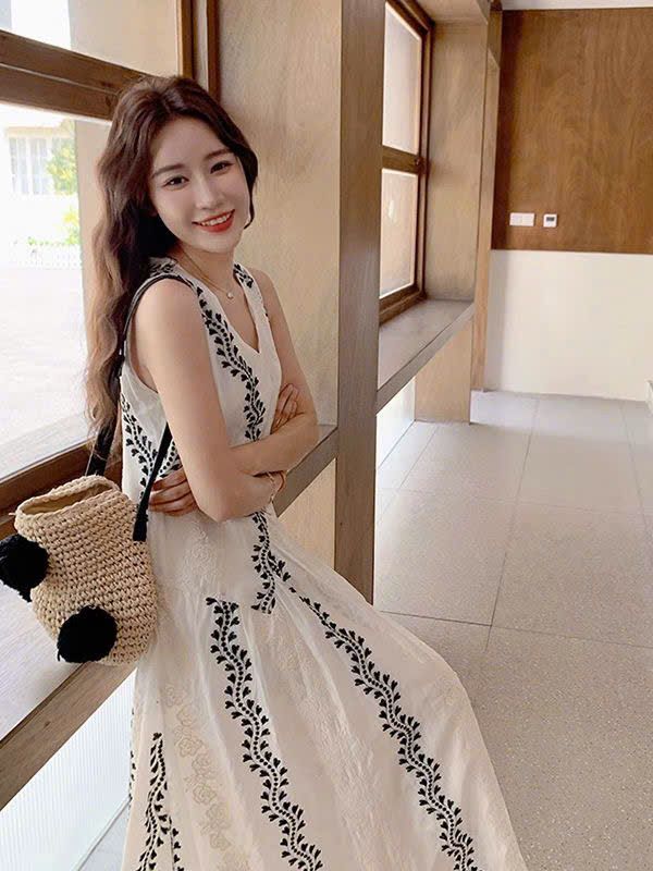  Váy Dài Xinh Xắn Cho Nữ 