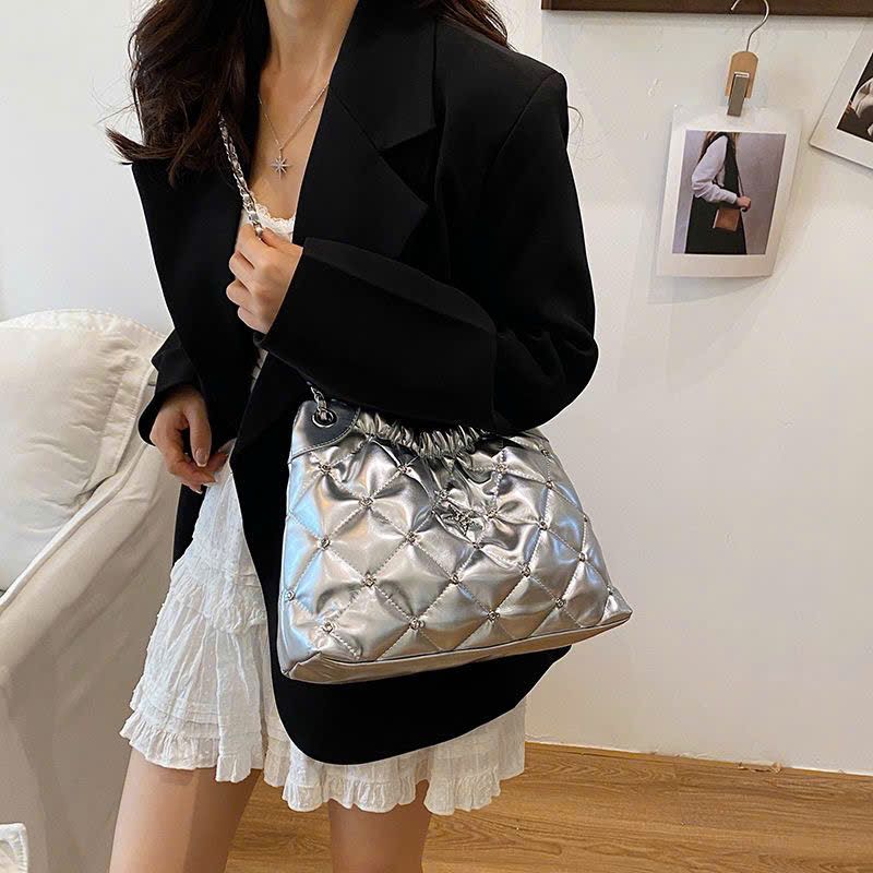  Túi Xách Thời Trang Quả Trám 