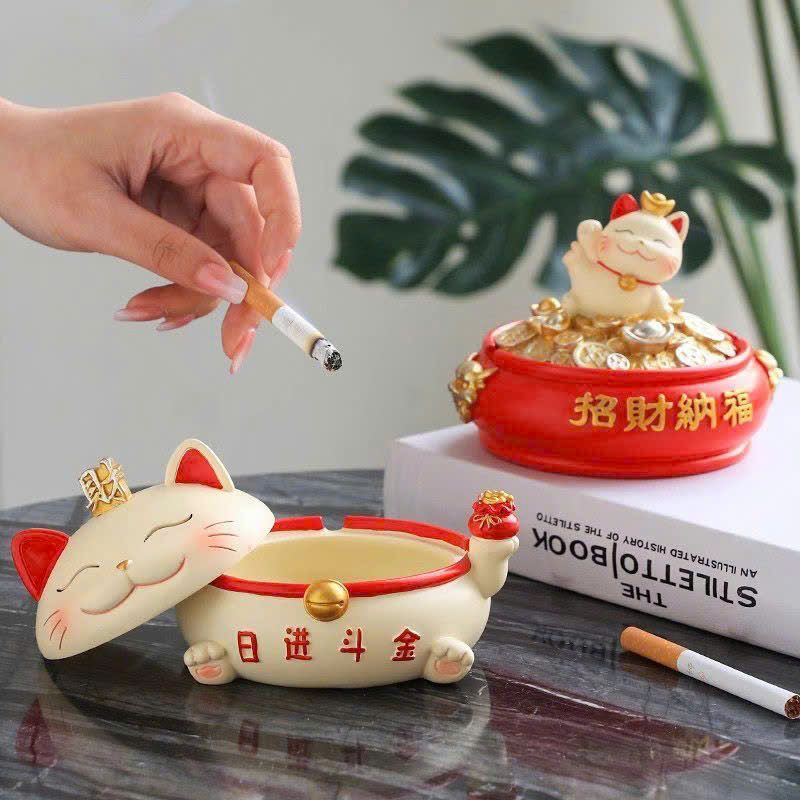  Gạt Tàn Thuốc Hình Mèo Thần Tài Có Nắp 