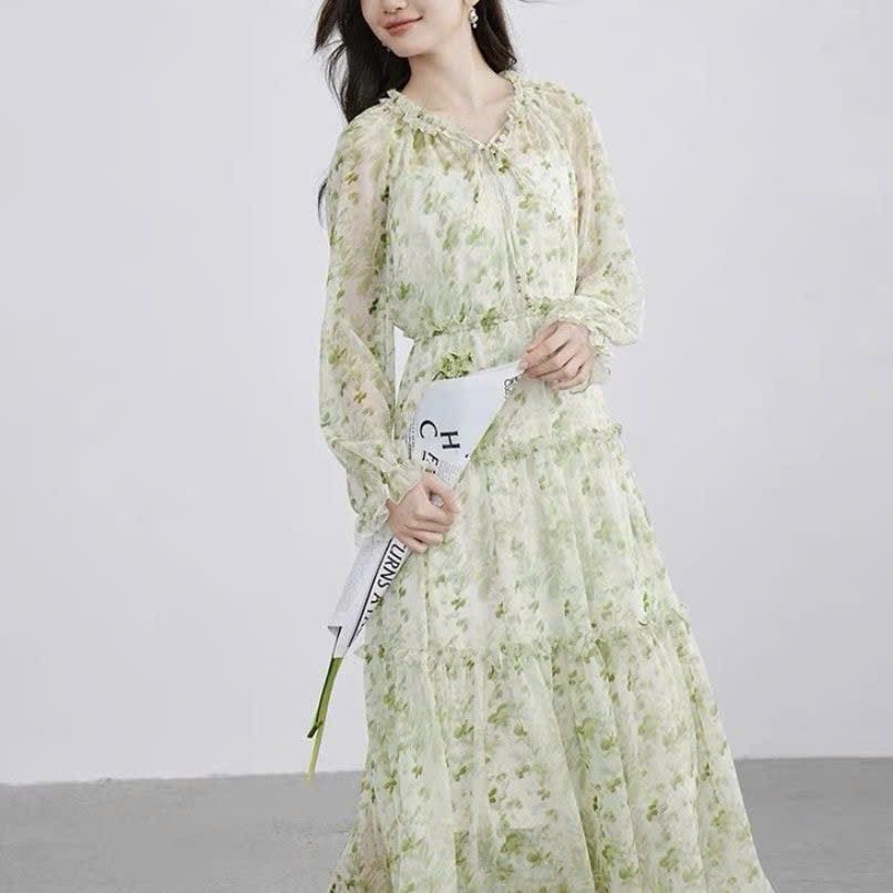  Đầm Liền Dài Tay Cổ V Nhún Ly 