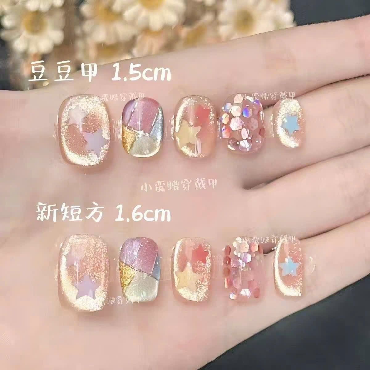  Mẫu Móng Tay Giả Đính Đá 