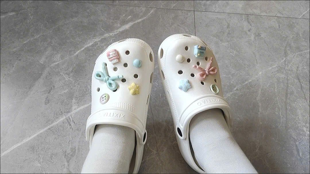  Set Charm Gắn Dép Crocs 3D 