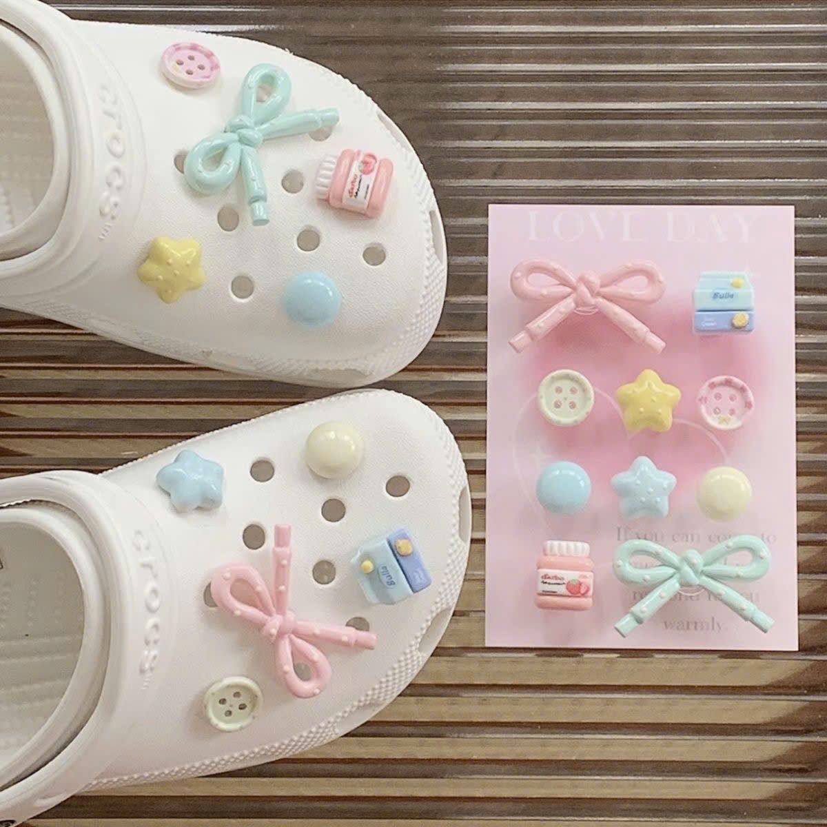  Set Charm Gắn Dép Crocs 3D 