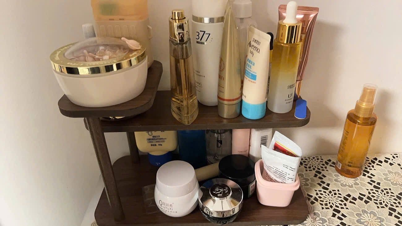  Kệ Mỹ Phẩm Gỗ 2 Tầng Để Bàn 