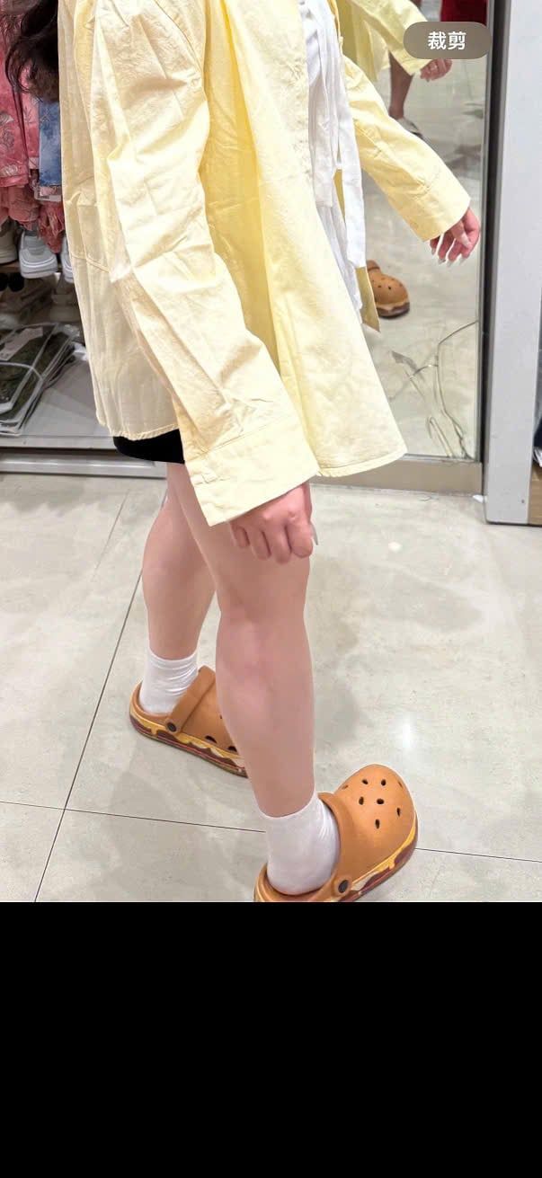  Dép Crocs Hoạ Tiết Bánh hamburger 