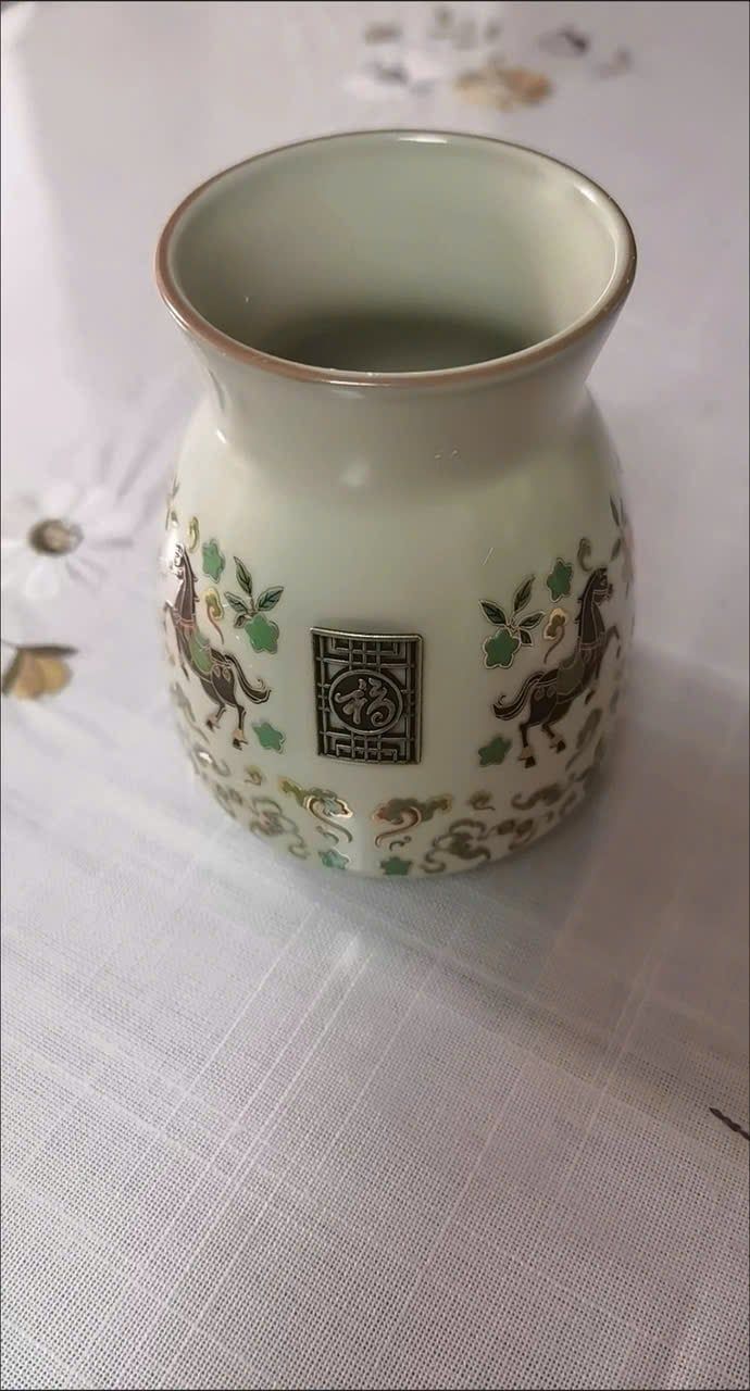  Lọ Cắm Bút Bằng Gốm Sứ Có Họa Tiết Ngựa Và Chữ Phúc 