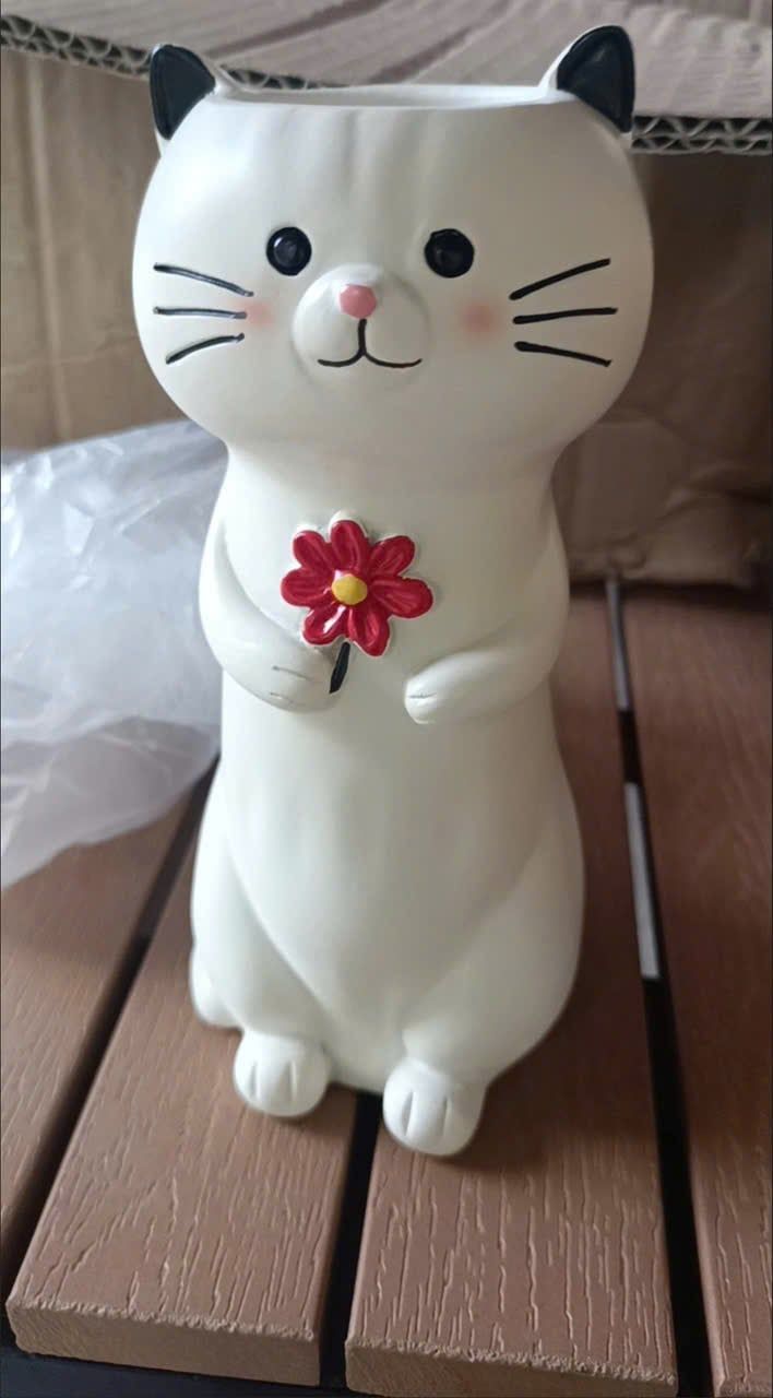  Bình Hoa Hình Chú Mèo Dễ Thương 