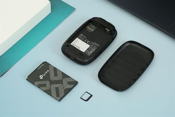 Bộ phát Wifi di động 4G LTE 300Mbps TP-Link M7000