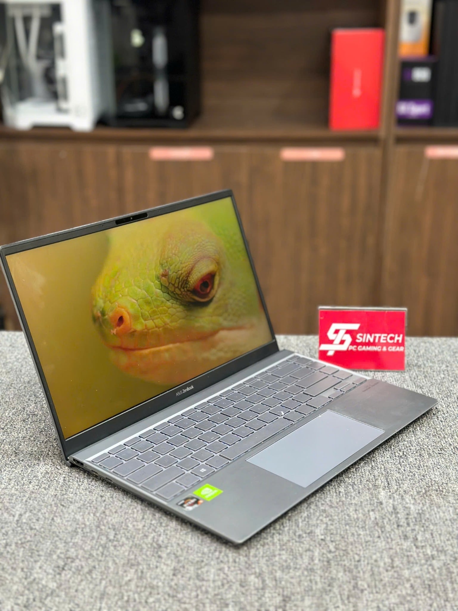 Laptop ASUS Zenbook 14 Q408UG (Ryzen 5-5500U / 8GB / 256GB / MX450 / 14.0'' FHD IPS)