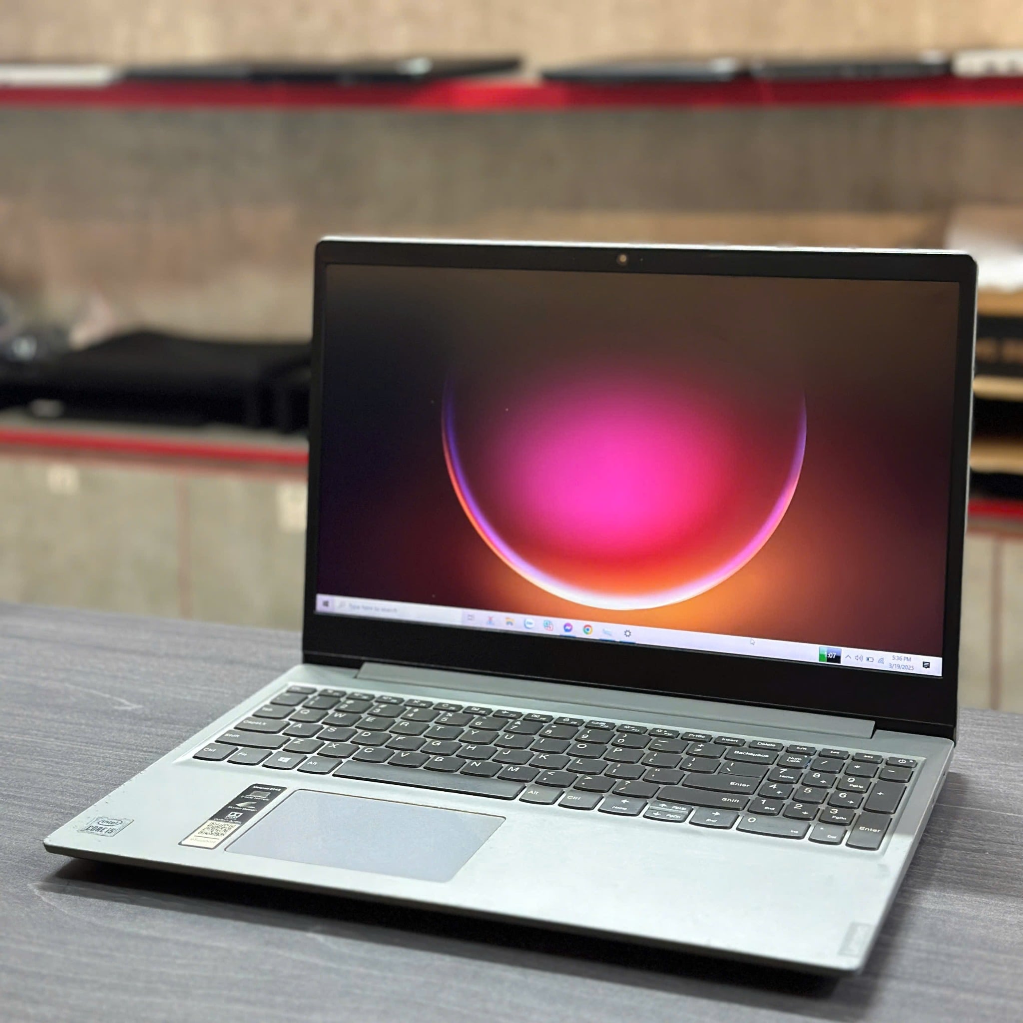 Laptop Lenovo Ideapad S145 màn hình 15.6 inch Full HD