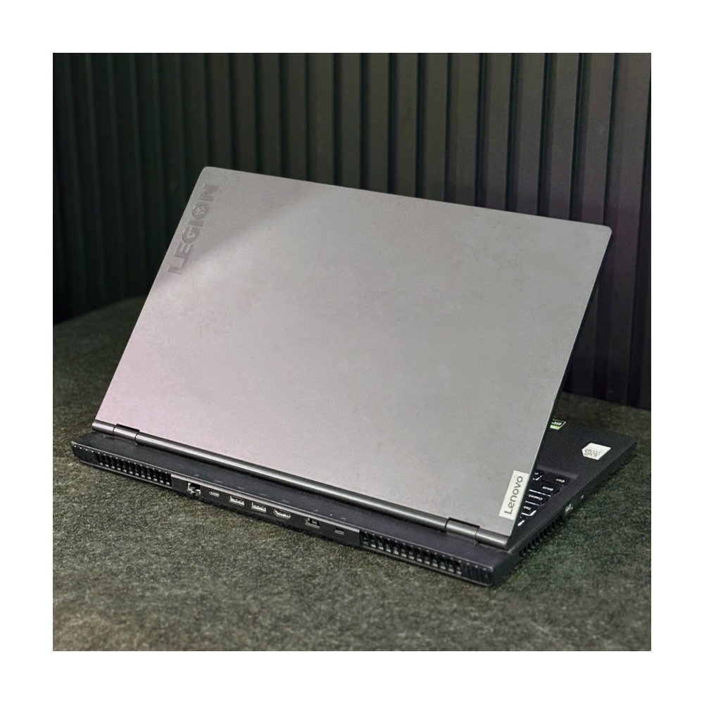 Laptop Lenovo Legion 5 15ARH05 82B500GTVN (Ryzen 7 4800H/GTX 1650Ti 4GB/RAM 16GB/SSD 512GB/ 15.6INCH 144HZ)