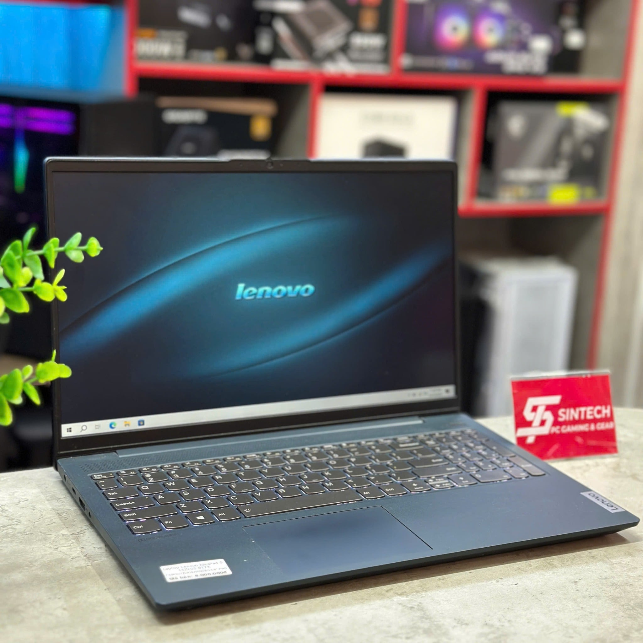 Thiết kế Lenovo IdeaPad 5 15IIL05 Laptop Lenovo IdeaPad 5 15IIL05 thiết kế thanh lịch