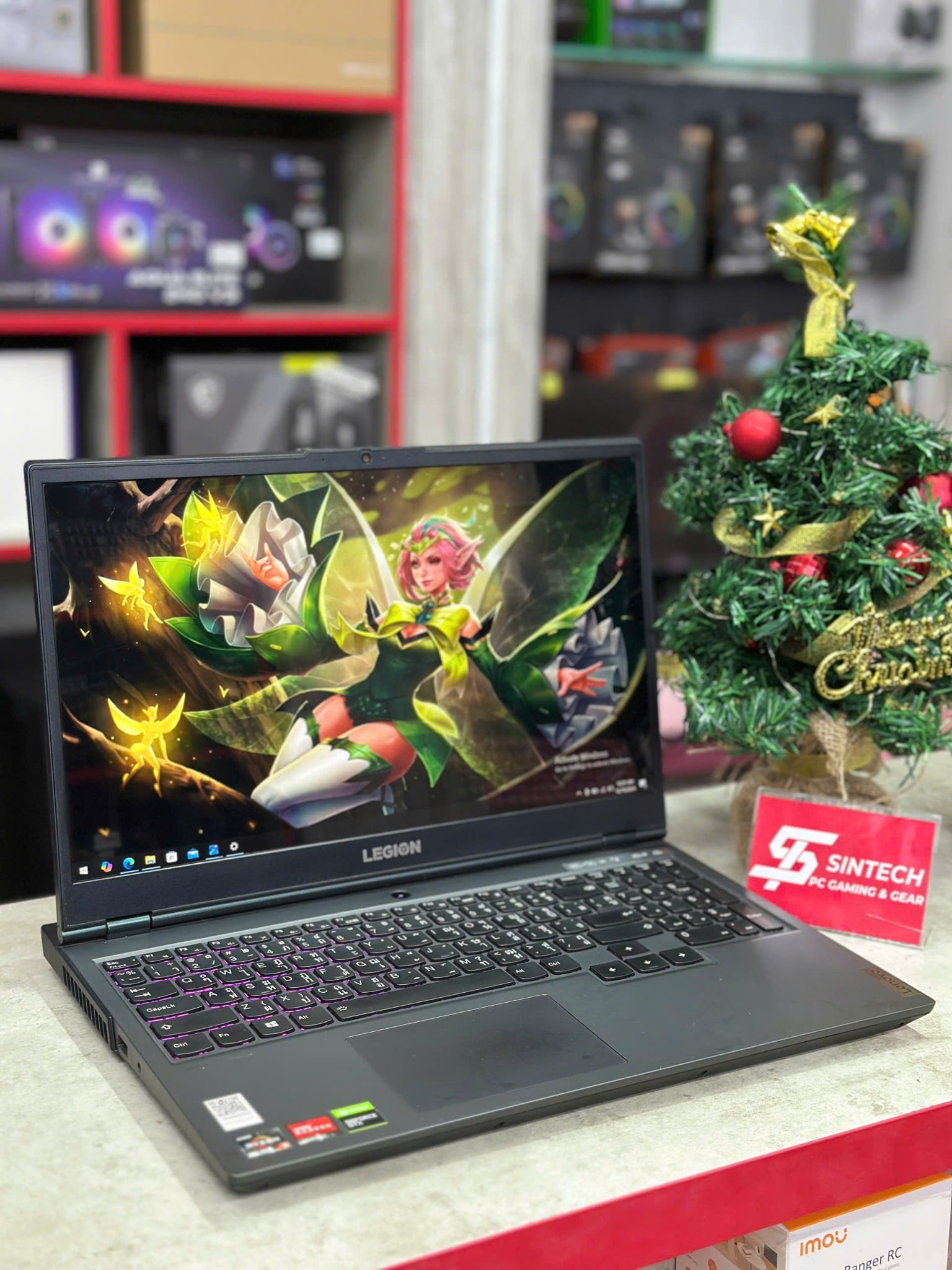 Laptop Gaming Lenovo Legion 5 góc nghiêng