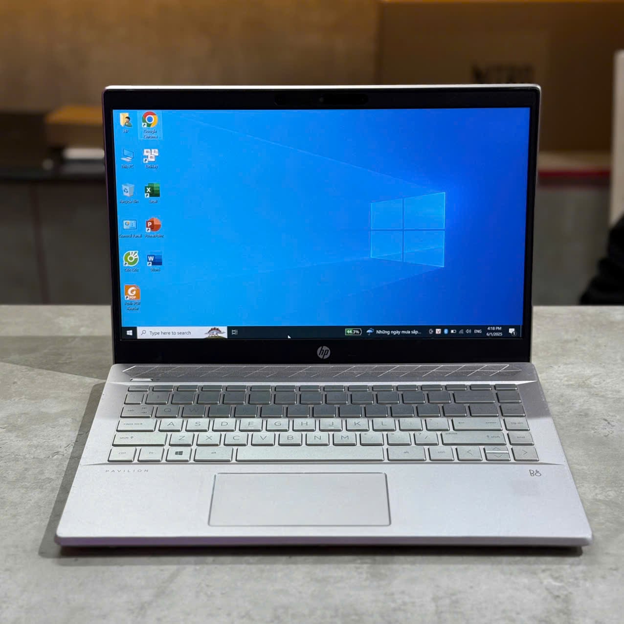 HP Pavilion 14-ce3018TU 8QN89PA (i5-1035G1/8GB/256GB/14"/FHD)