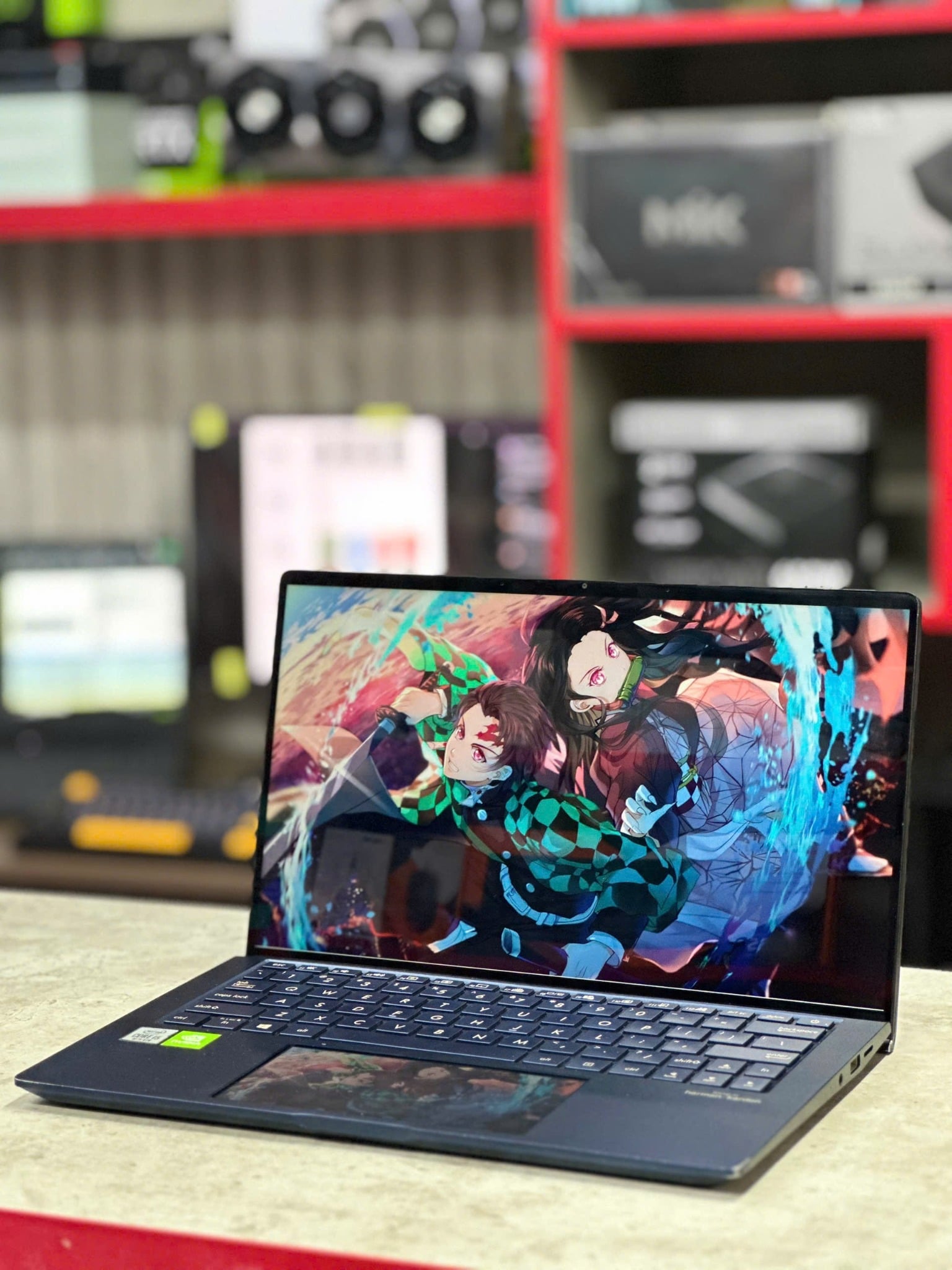 Laptop Asus Zenbook 13 UX334FLC màn hình FHD viền mỏng