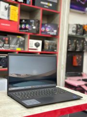 Laptop Dell Inspiron 3530 (i7-1355U/8GB/512GB/15.6" FHD 120Hz) Cũ Đẹp