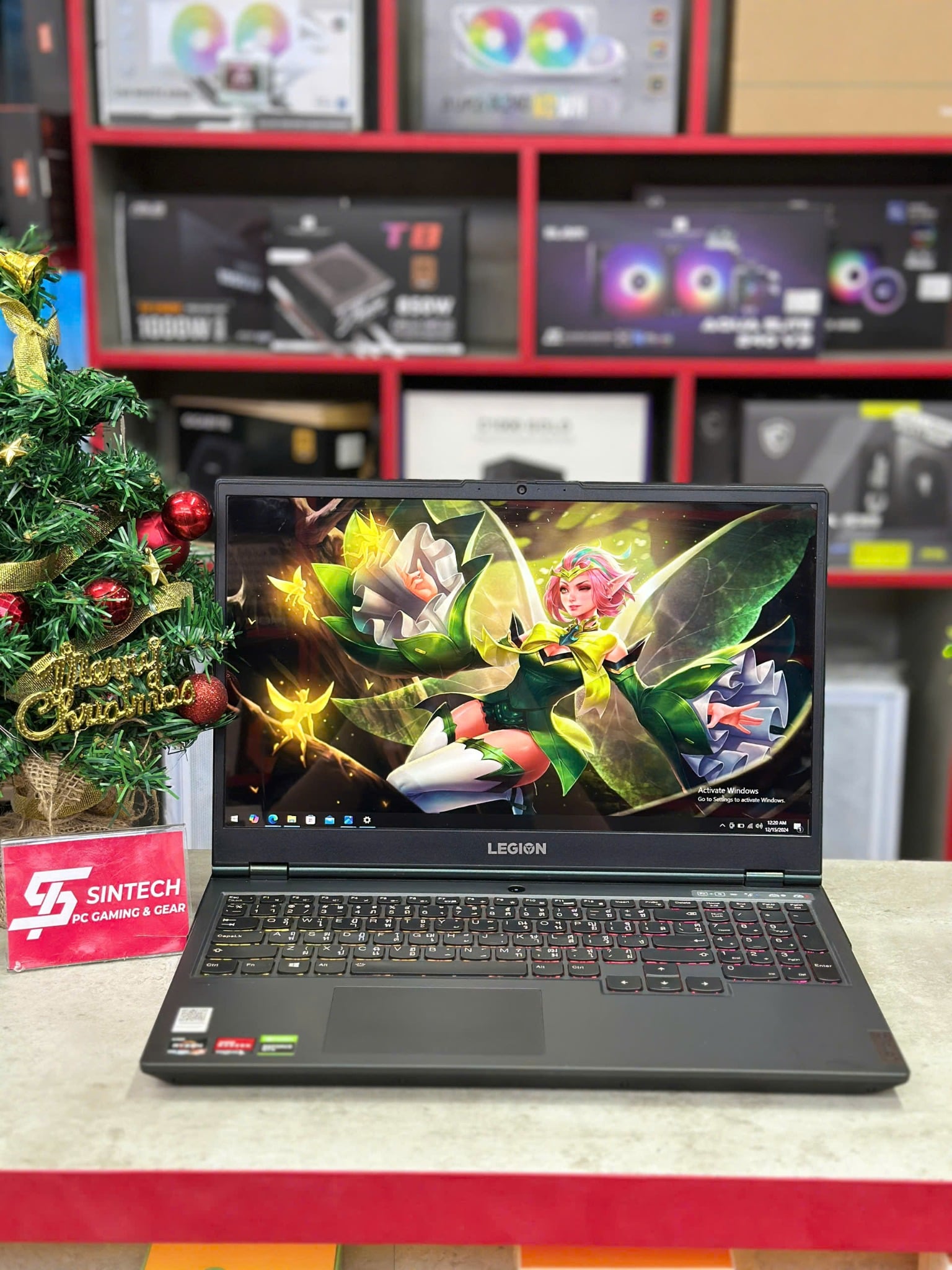 Laptop Gaming Lenovo Legion 5 mặt trước