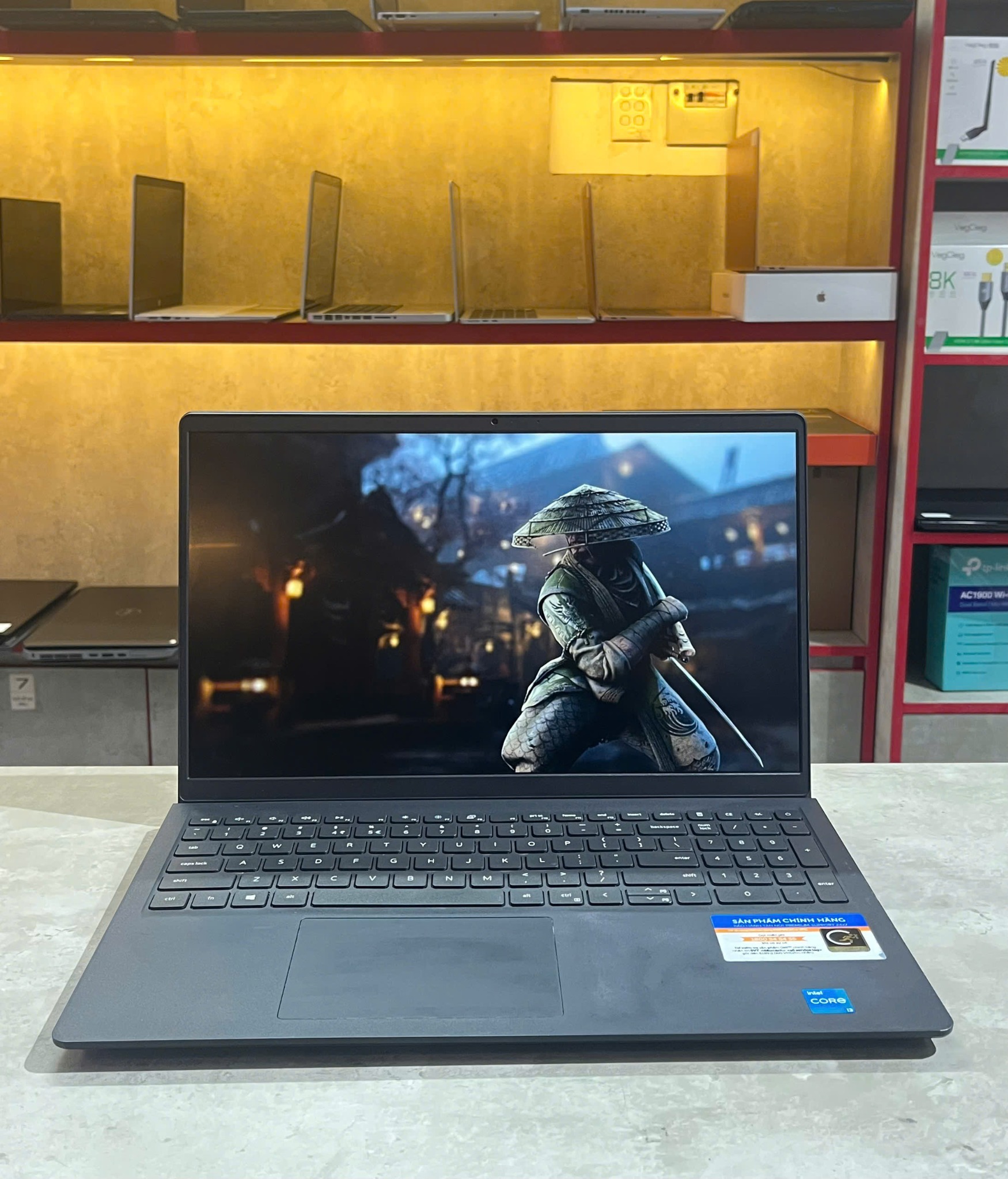 Laptop Dell Inspiron 15 3511 màu đen Laptop Dell Inspiron 15 3511 màu đen