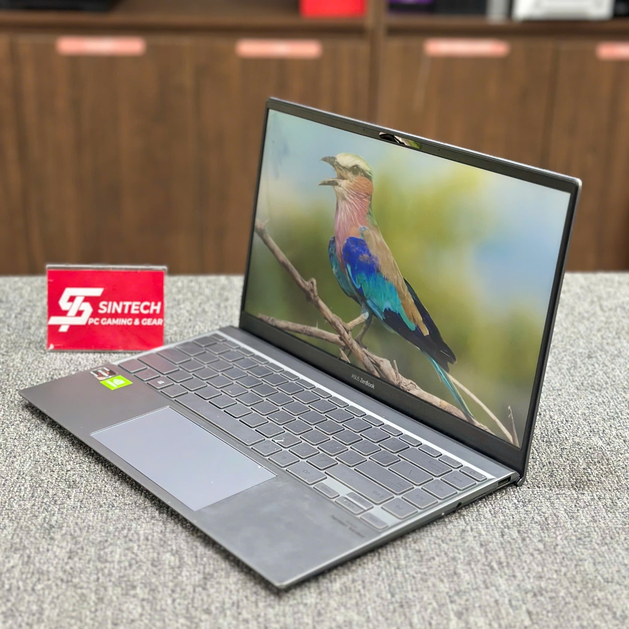 Laptop ASUS Zenbook 14 Q408UG (Ryzen 5-5500U / 8GB / 256GB / MX450 / 14.0'' FHD IPS)