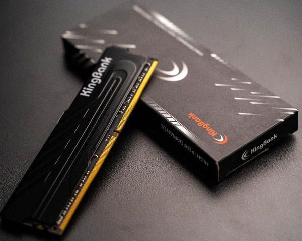 Ram Kingbank 16GB DDR4 3200MHz Black Tản nhiệt
