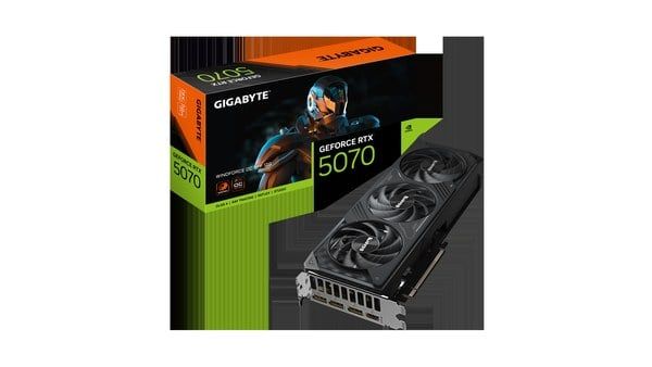 Card Gigabyte RTX 5070 Windforce SFF 12GB tản 3 fan