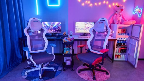 Bàn & Ghế Gaming - Bàn gaming size nào hợp setup?