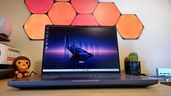 Laptop - Nên ưu tiên thương hiệu hay cấu hình