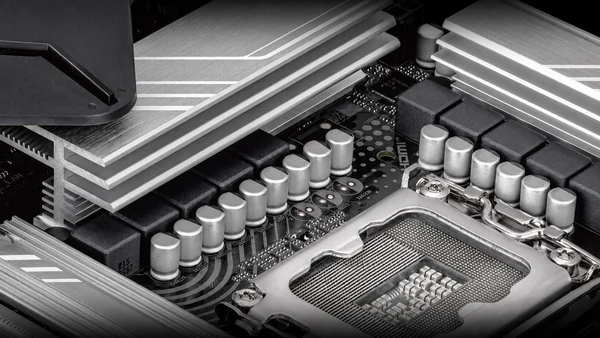 Những sai lầm thường gặp khi mua Mainboard Intel