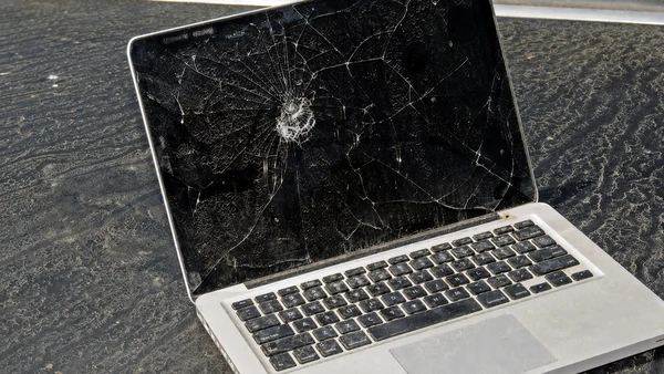 Khi nào nên thay màn hình laptop