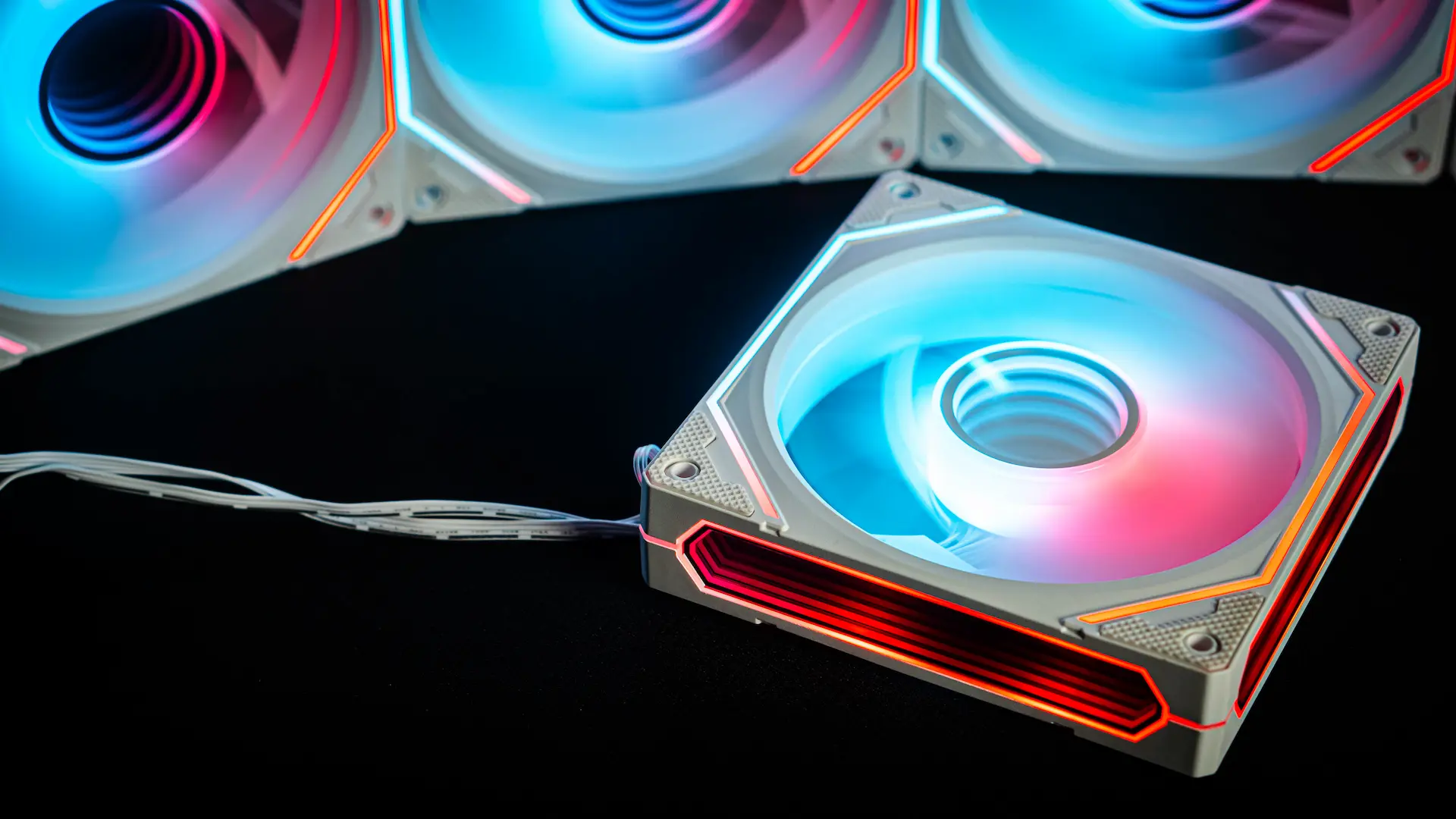 Fan Case Centaur CT-8900 Led ARGB Trắng Sync Main