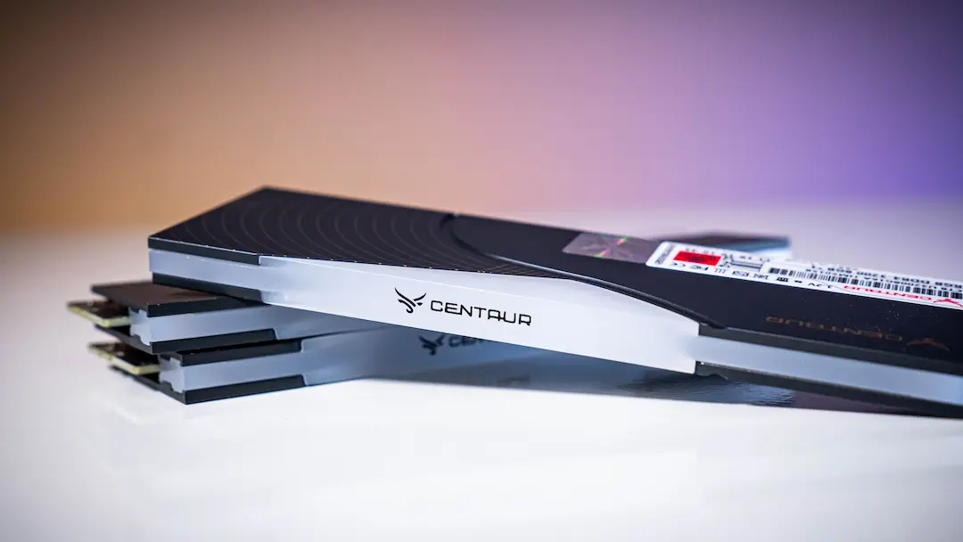 RAM CENTAUR Ragnarok Pro RGB 8GB DDR4 3200 Đen