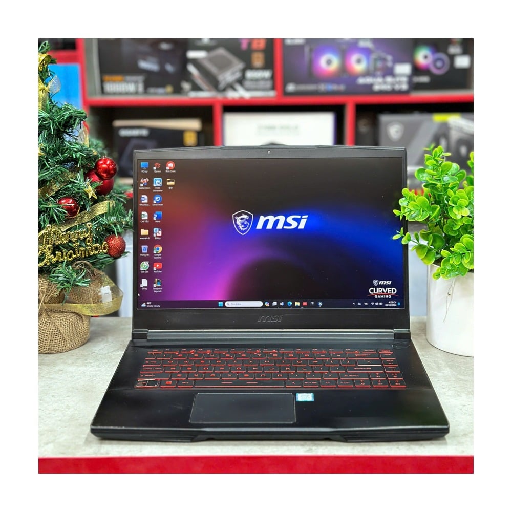 Laptop MSI GF63 8RD-242VN Cũ Đẹp