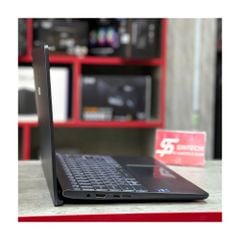 Laptop MSI Modern 14 B11MOU (Intel i7-1195G7, 8GB, 512GB, 14 inch) Cũ Đẹp