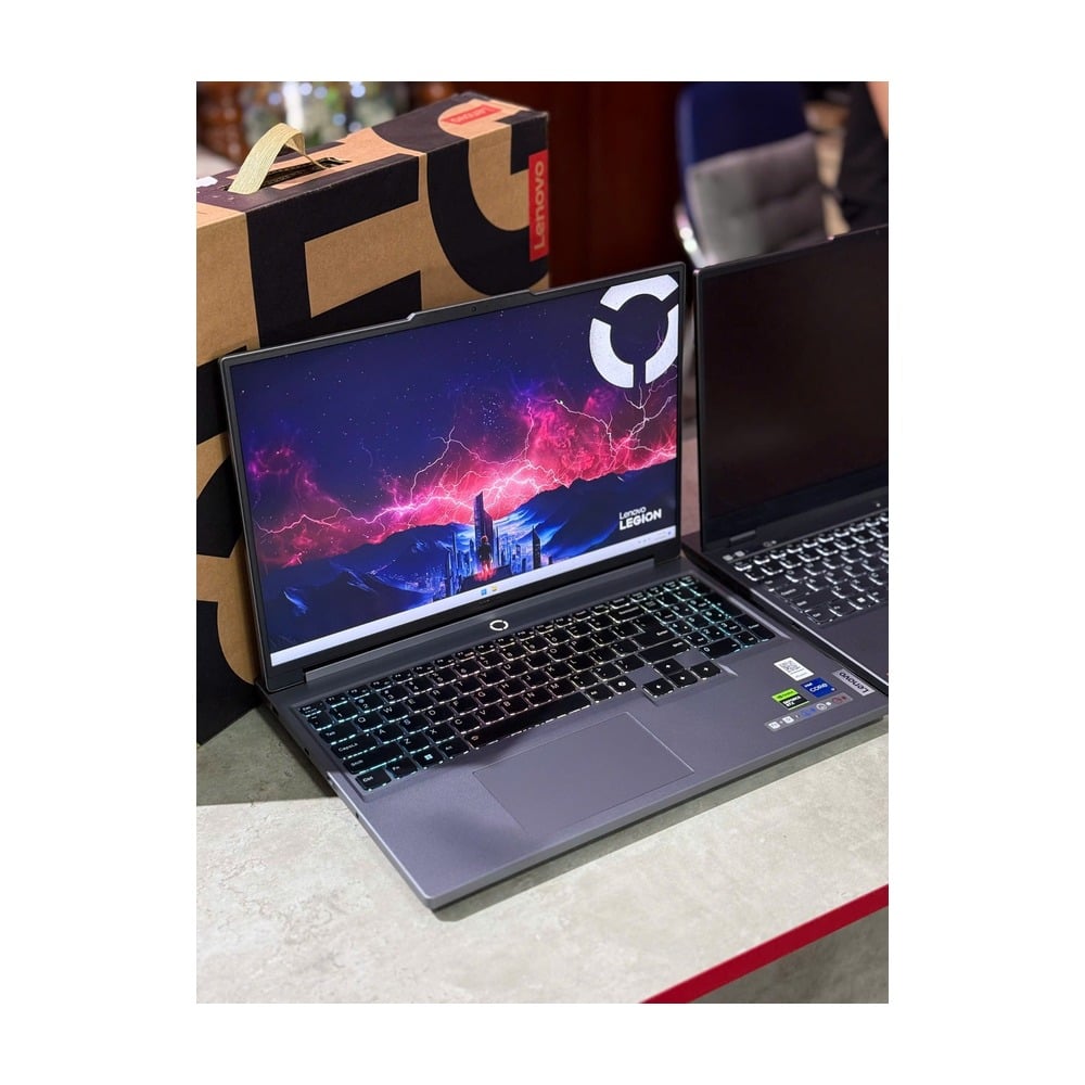 Laptop Lenovo Gaming Legion 5 16IRX9 83DG004YVN | I7-14650HX, 16GB, 512GB, RTX4060 8G, 2K+ 165Hz