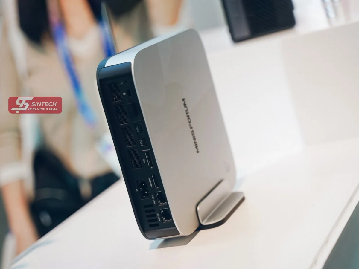 Minisforum M2 Pro ngoai doi thuc