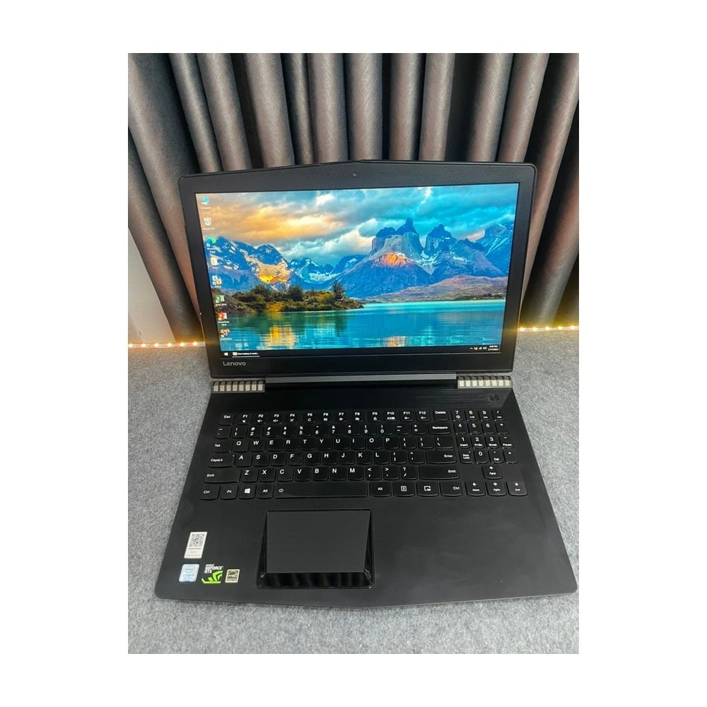 Laptop Gaming Lenovo Y520 15IKBN (i5 7300HQ/16GB/256GB/GTX 1050/15.6 inch/Full HD/IPS)