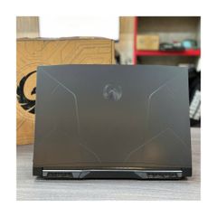 Laptop MSI Gaming Bravo 15 B7ED R5 7535HS/16GB/512GB/4GB RX6550M/144Hz