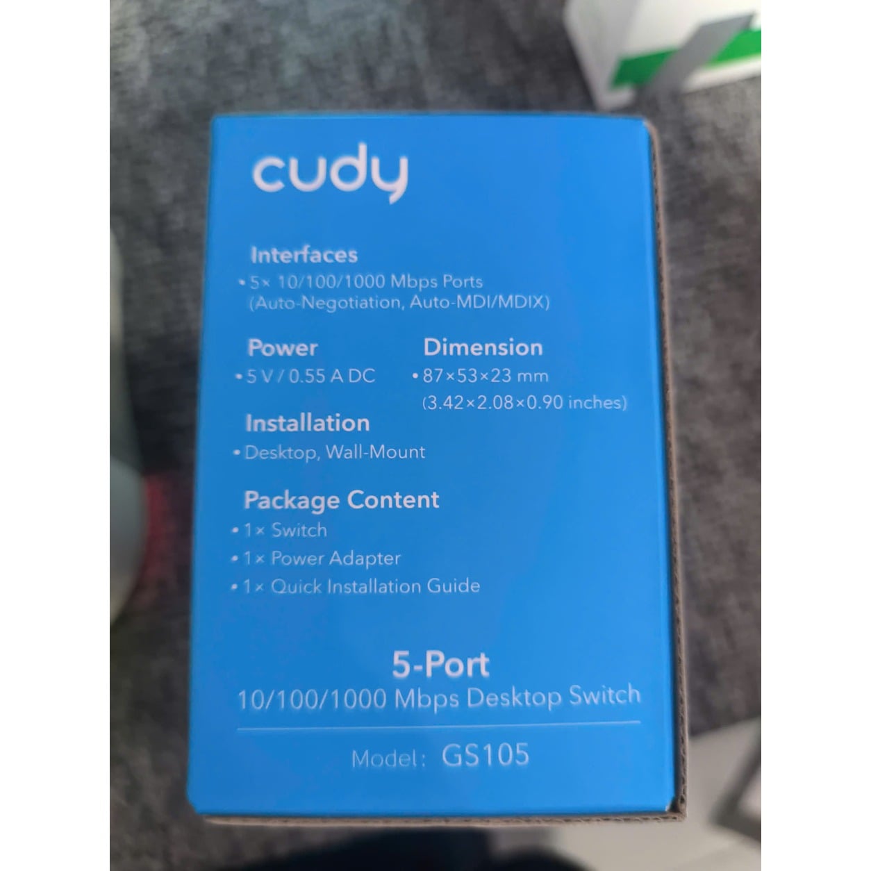 Thông số cổng và tốc độ Cudy GS105 in trên hộp