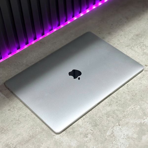 Macbook Air M1 2020 (Apple M1/8GB/256GB/8 nhân GPU/13