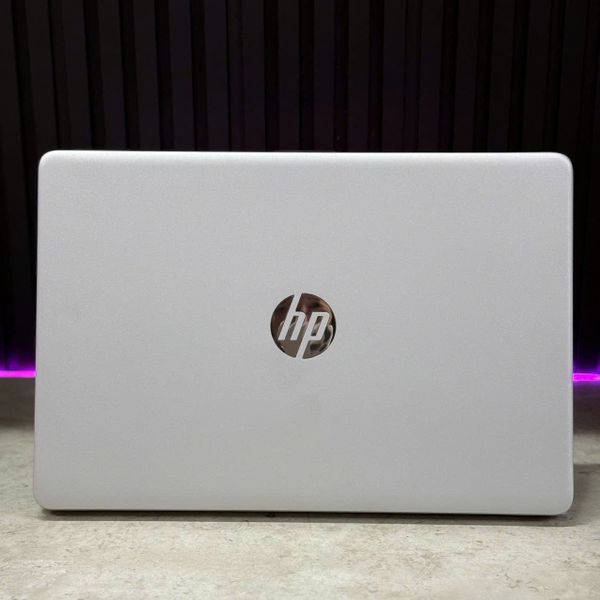 Laptop HP 15-DW3033DX 405F6UA (i3-1115G4/8GB/256GB/15.6