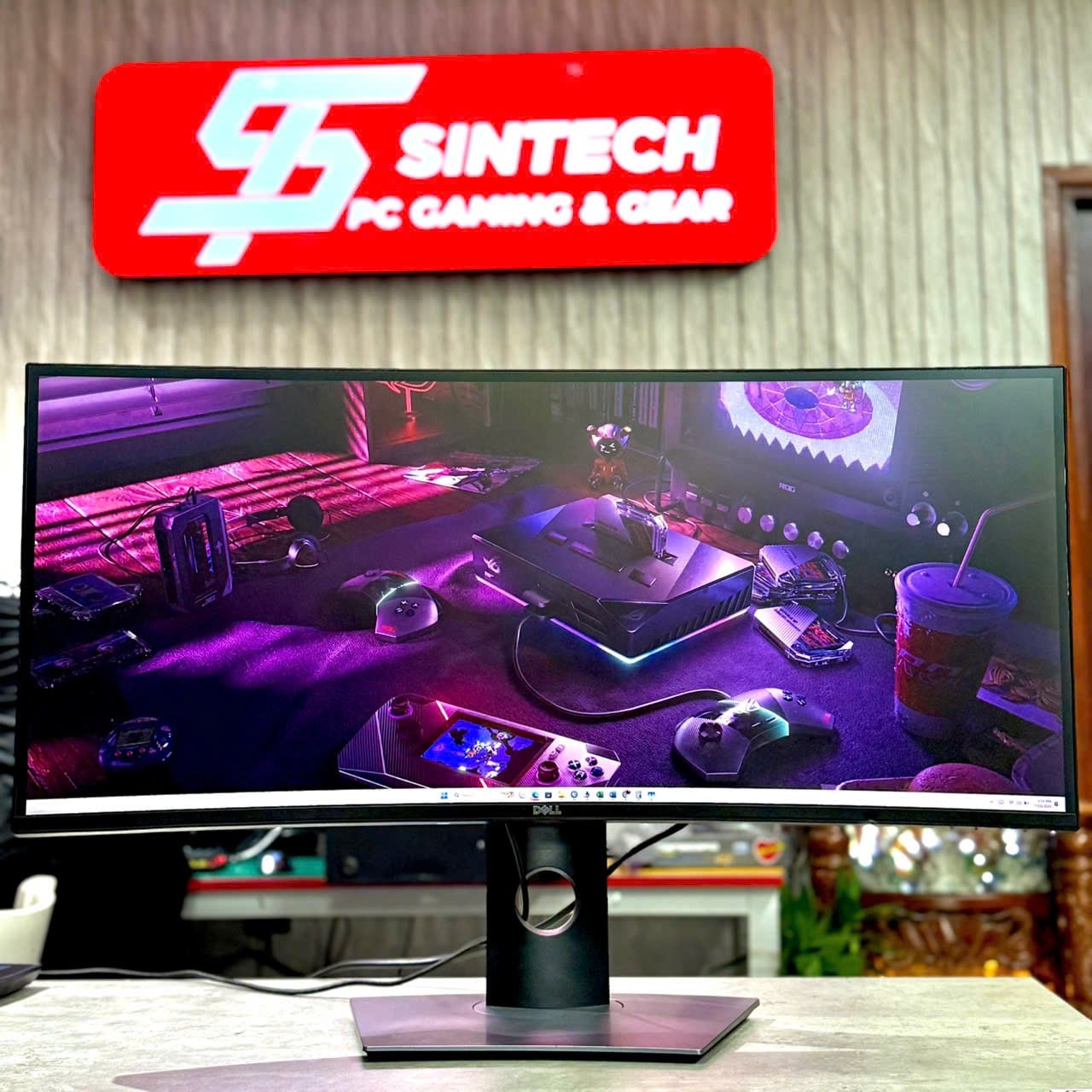 Màn Hình Cong Dell U3419W ULTRASHARP 34 INCH WQHD (60HZ/8MS/99.9% SRGB/HDMI 2.0)