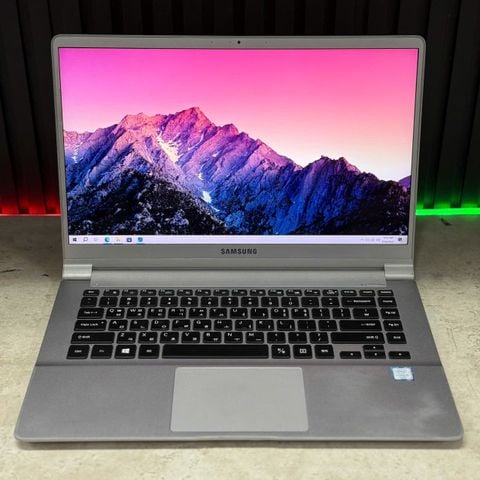 Laptop Samsung 900X5L-U02 Cũ Đẹp (i5 6200U/8GB/512GB/15