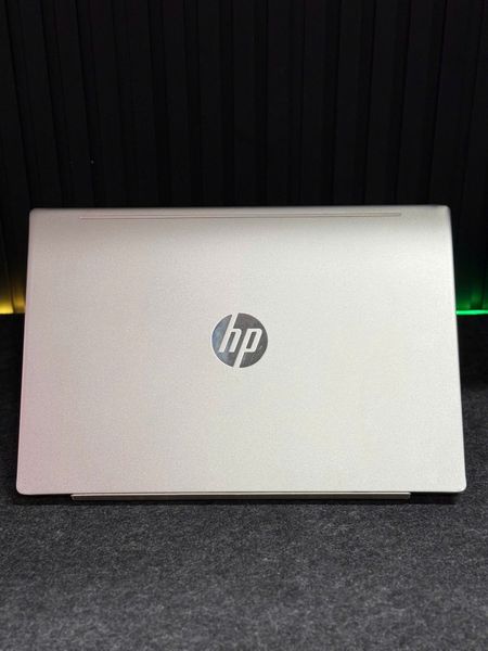 Laptop HP Pavilion 14-ce3014TU (8QP03PA) (i3 1005G1/8GB RAM/256GB SSD/14 inch FHD)