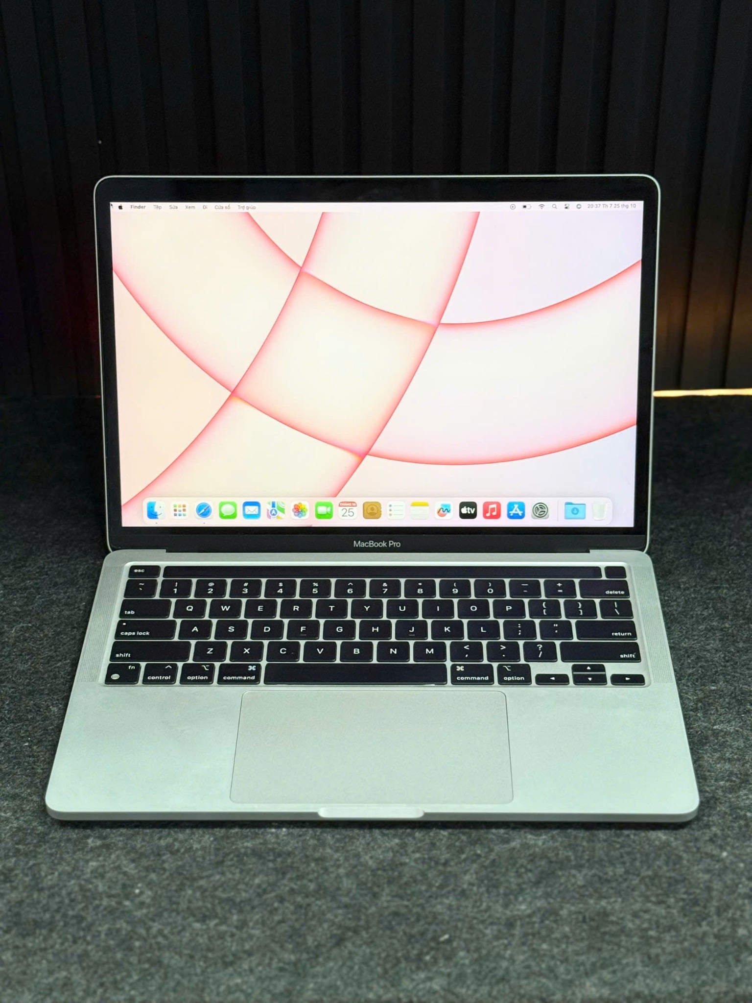 Macbook Pro M2 2022 (M2/ 16gb / 256gb/ 13.3inch)