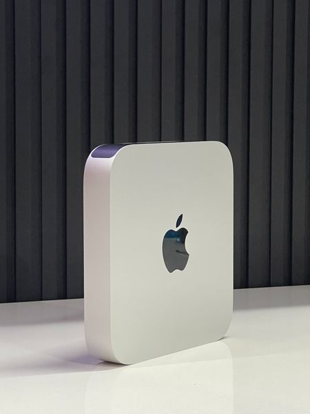 Apple Mac Mini 2023 với Chip Apple M2, CPU 8 nhân (RAM 8GB, Bộ nhớ SSD 256GB) - Màu bạc