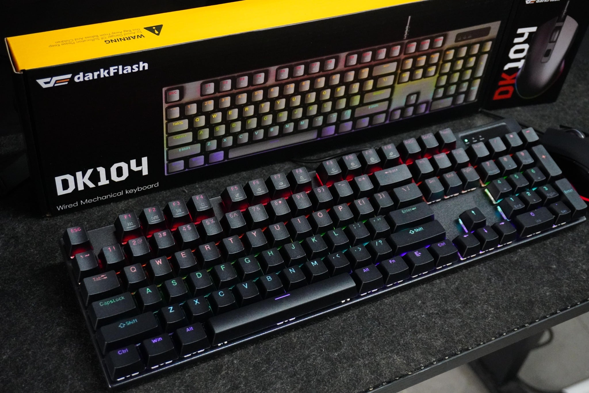 Bàn Phím Cơ DarkFlash DK104 - Có Dây Bàn Phím Cơ DarkFlash DK104 - Có Dây