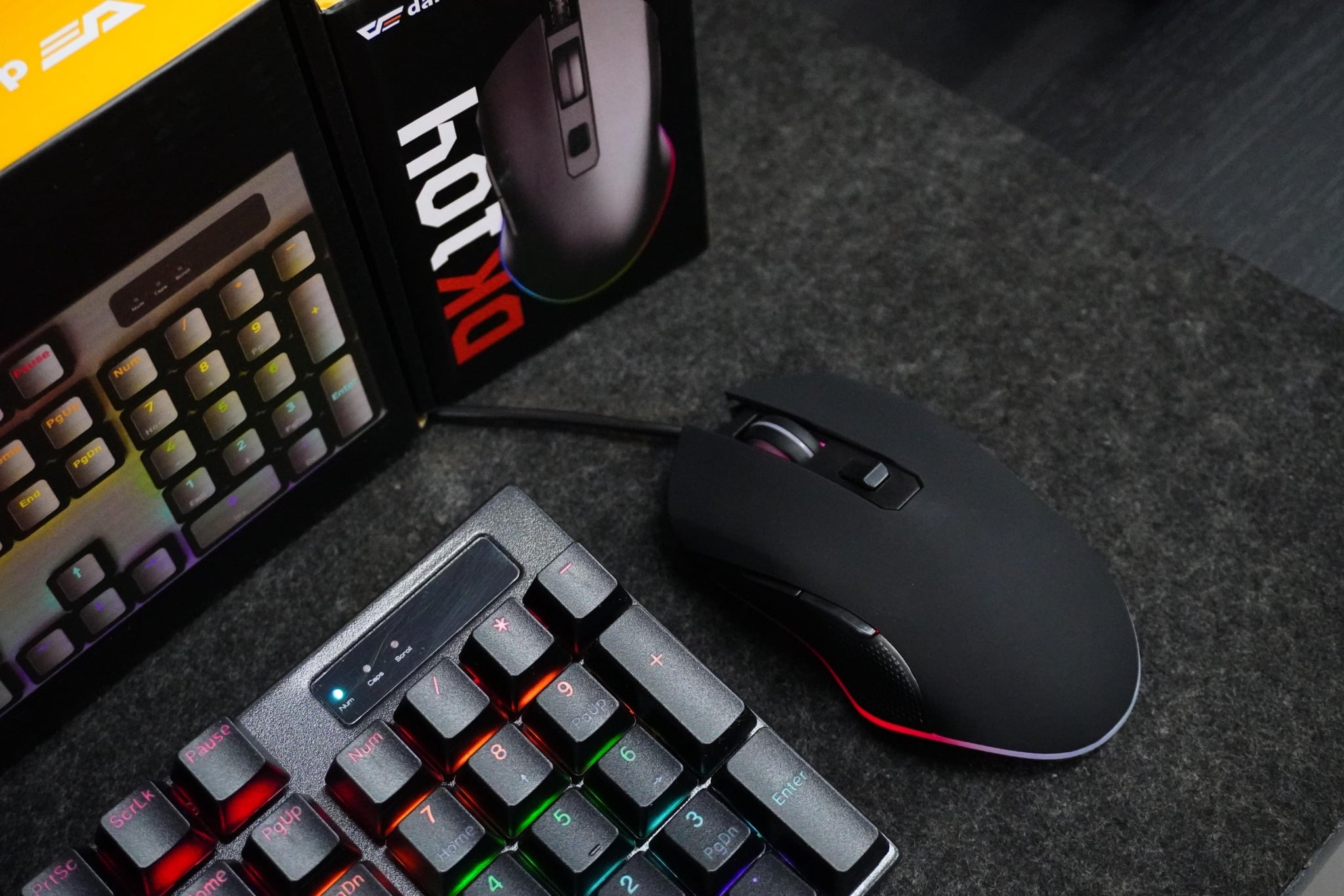 Bàn Phím Cơ DarkFlash DK104 - Có Dây