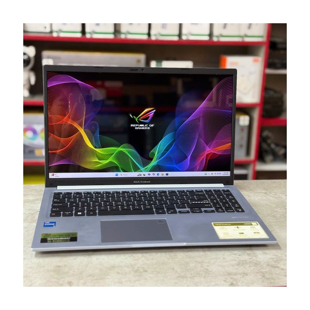 Laptop ASUS Vivobook 15 X1502ZA-BQ127W (i5 1240P/8GB/512GB/15.6"/Full HD)