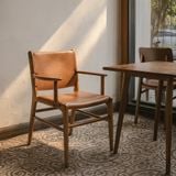  Ghế Ăn Da Yên Ngựa Fenwich DW05 