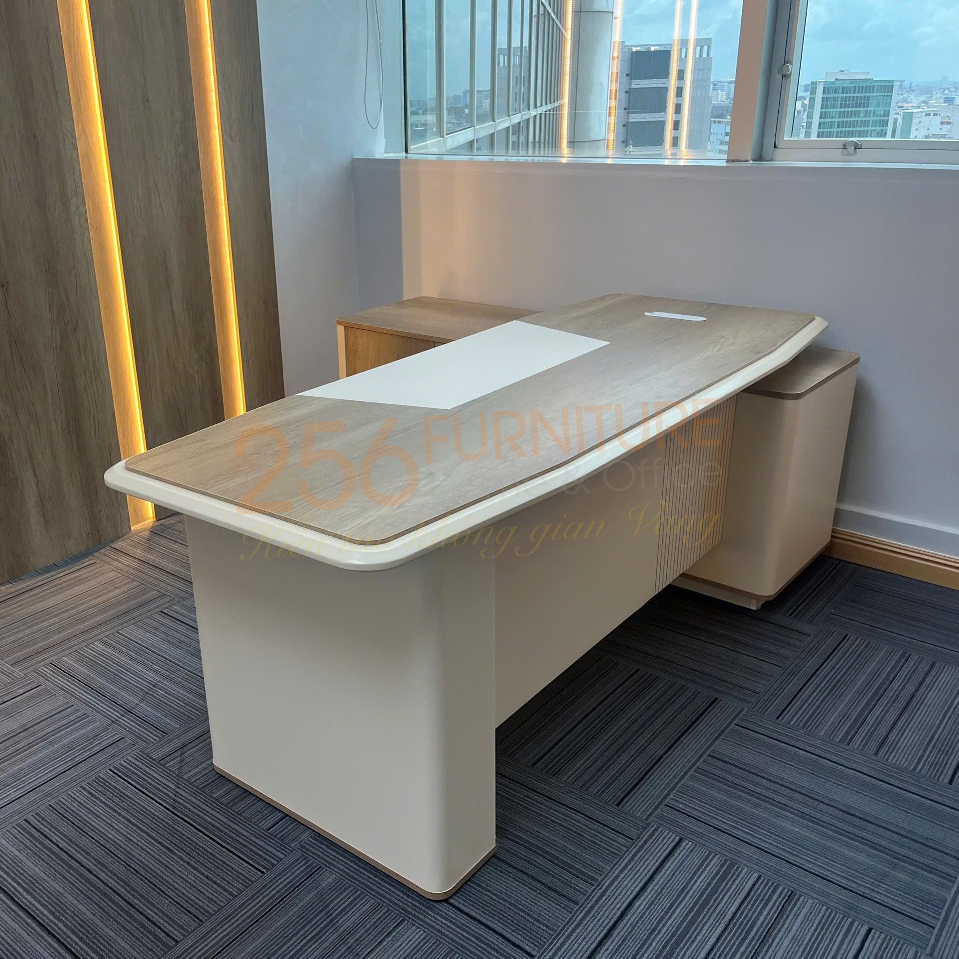  Bàn Giám Đốc BGĐ2016-CG107 